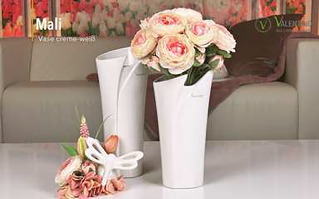 Tiziano Vase Mali creme