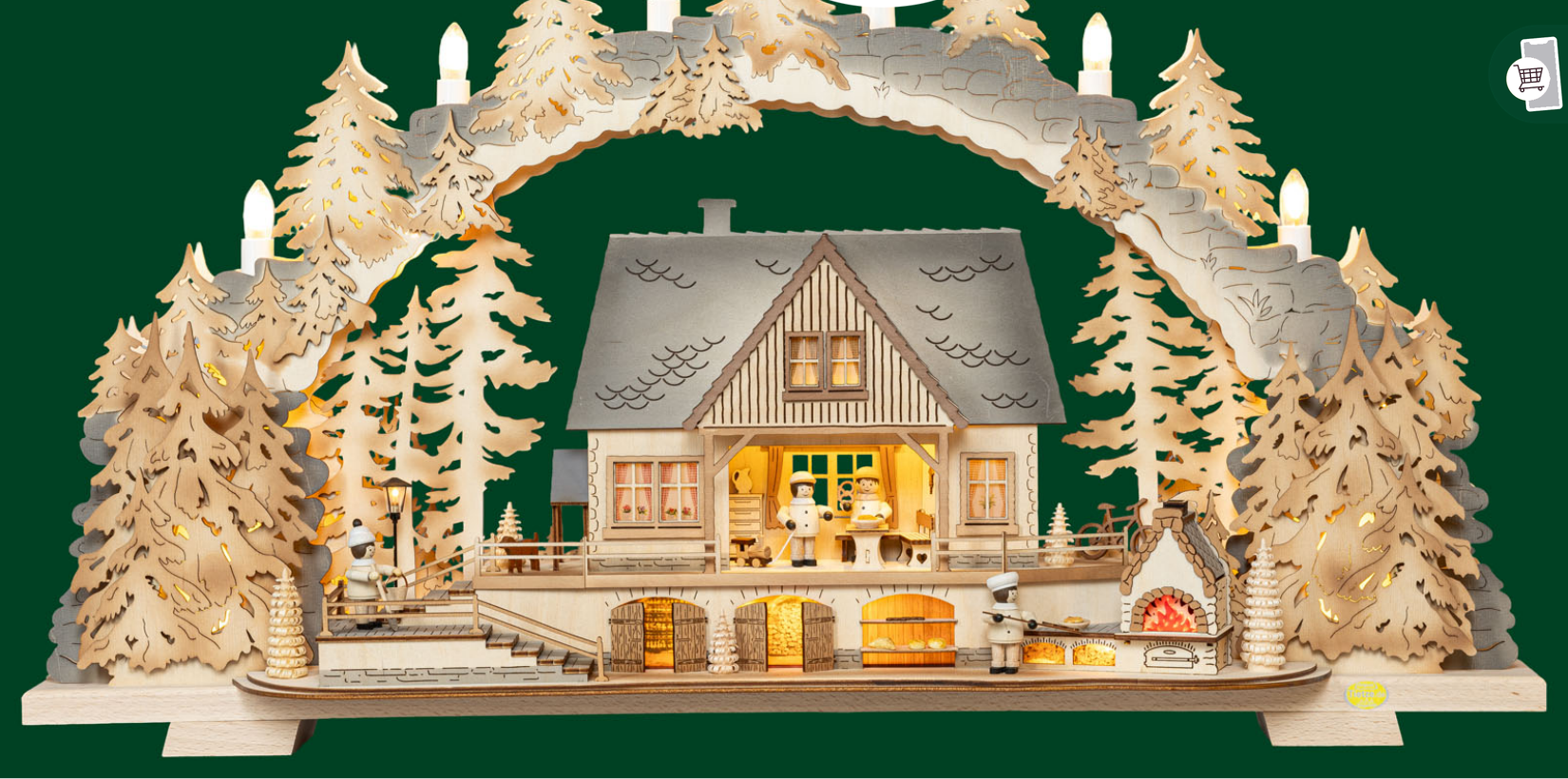 Ein handgefertigter Weihnachtslichtbogen aus Holz mit einem beleuchteten Alpenhaus, Miniaturfiguren und einer Waldszene, perfekt für traditionelle Weihnachtsdekoration und festliche Beleuchtung.