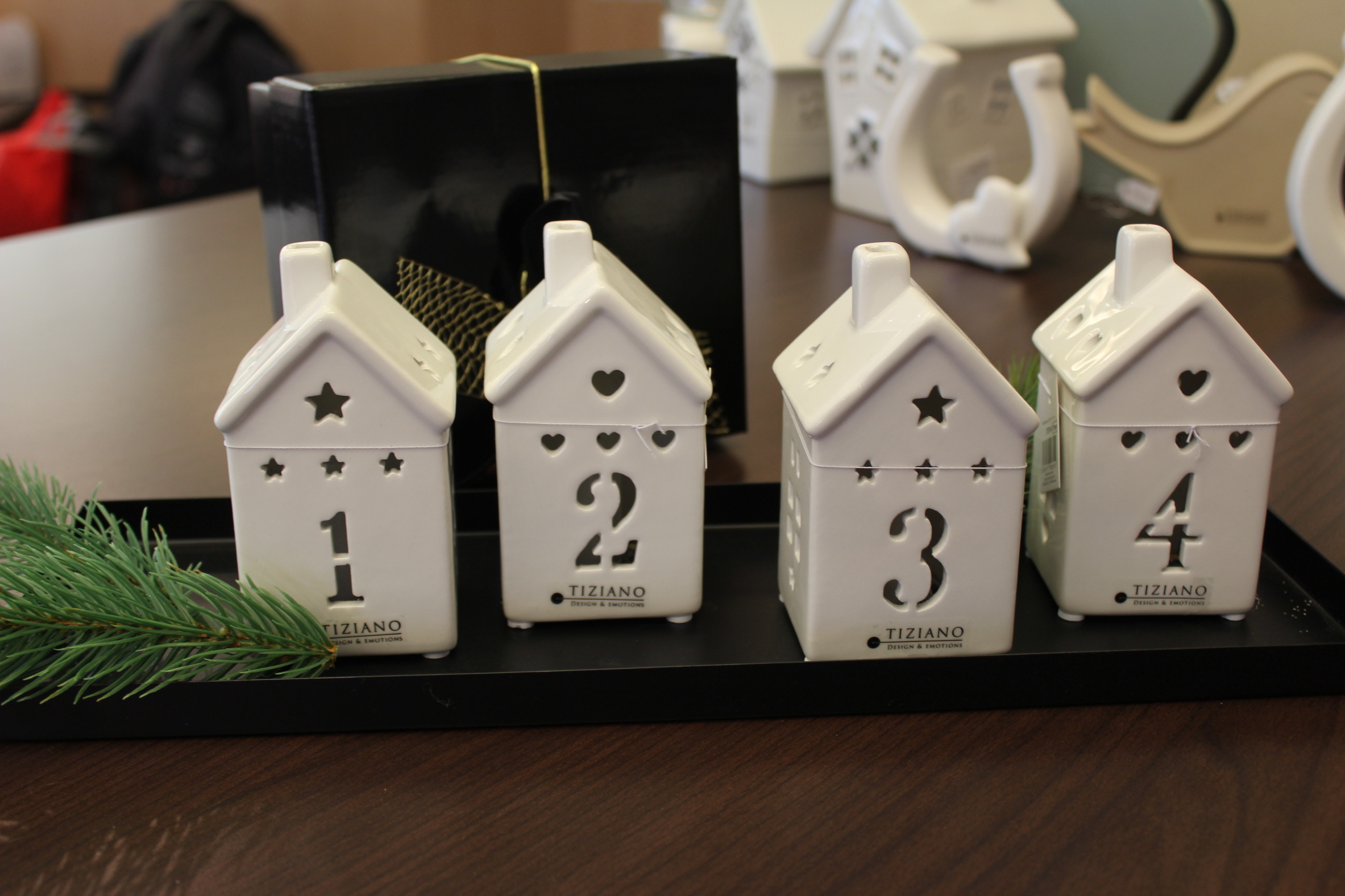 Tiziano 4er Set Haus Marana LED in Karton 737610-0